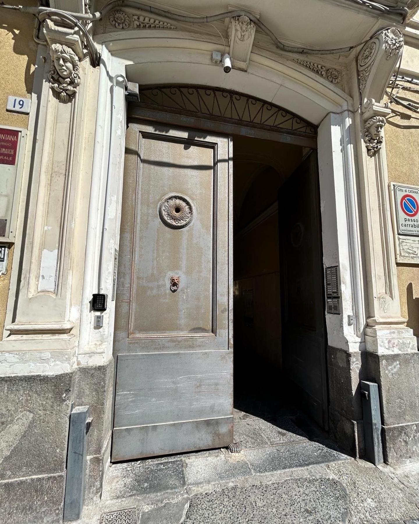 Bovio Prestige Apartments Catania Luaran gambar